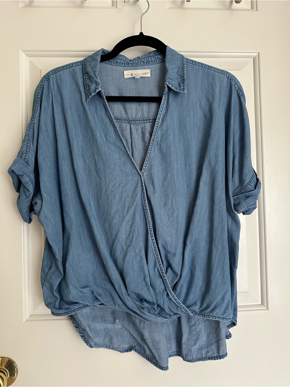 Lou & Grey for LOFT Light Blue Chambray Wrap-Front Women’s Top, size large